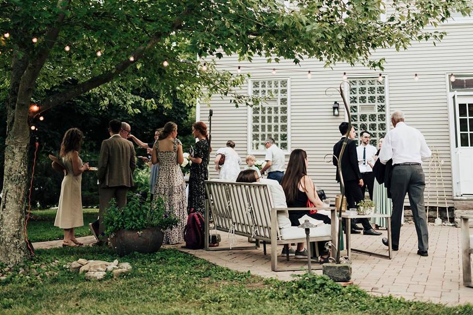 Backyard Cincinnati Wedding