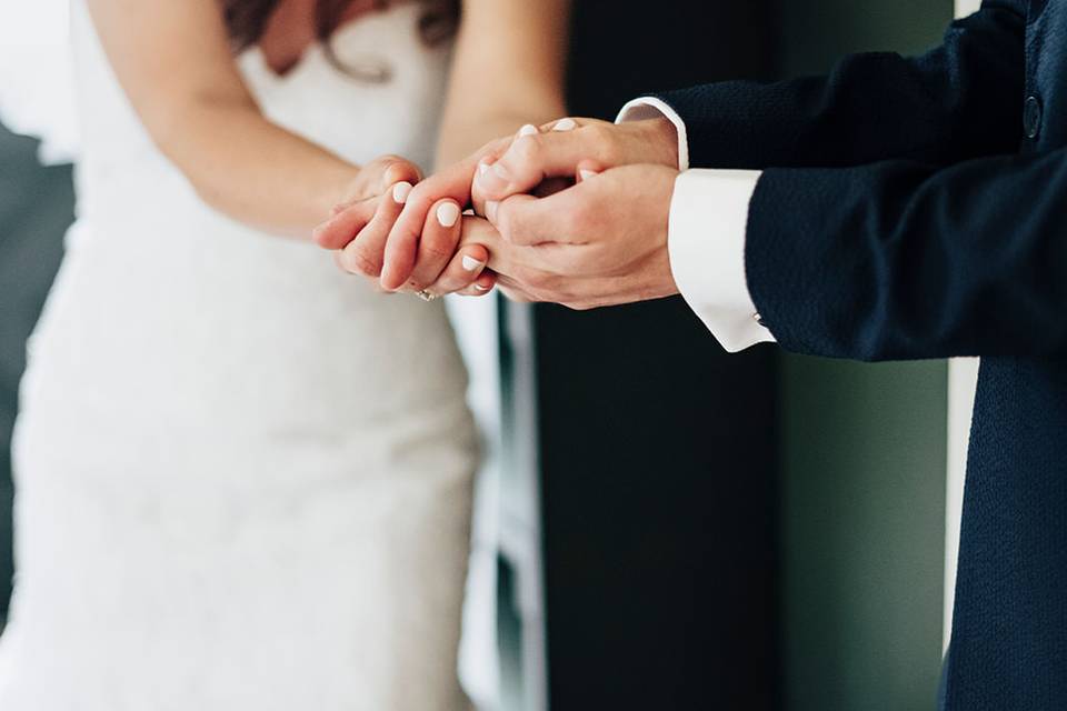Backyard Cincinnati Wedding