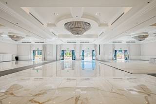 The Alexander Hotel