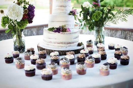 Semi-naked with cupcakes