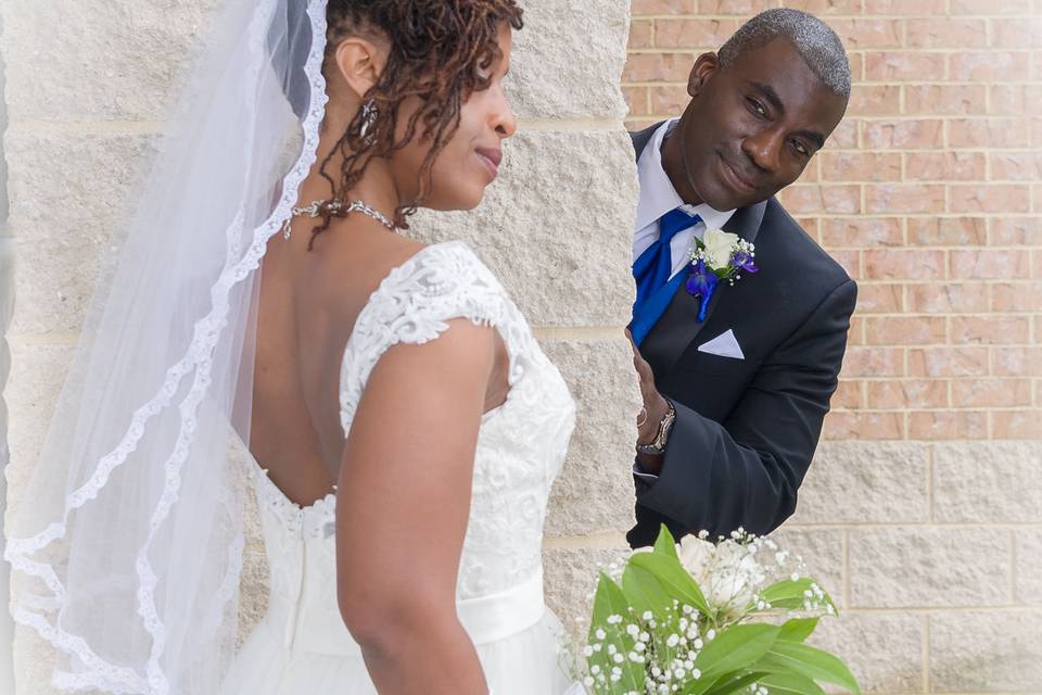 Checking out the bride