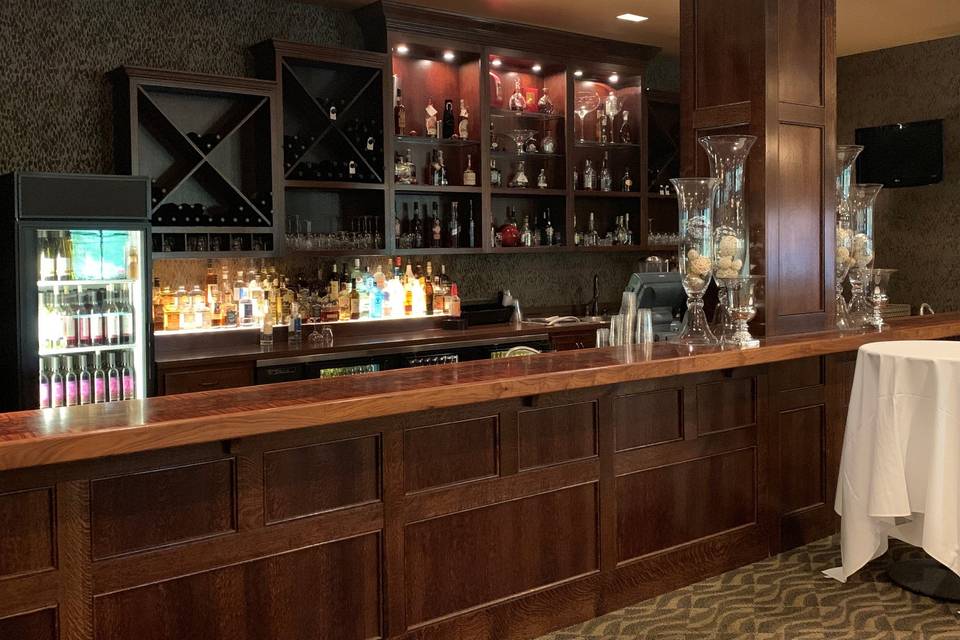 Harvest Room Bar