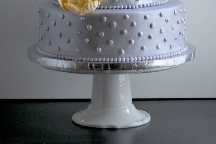 Silver wedding cake