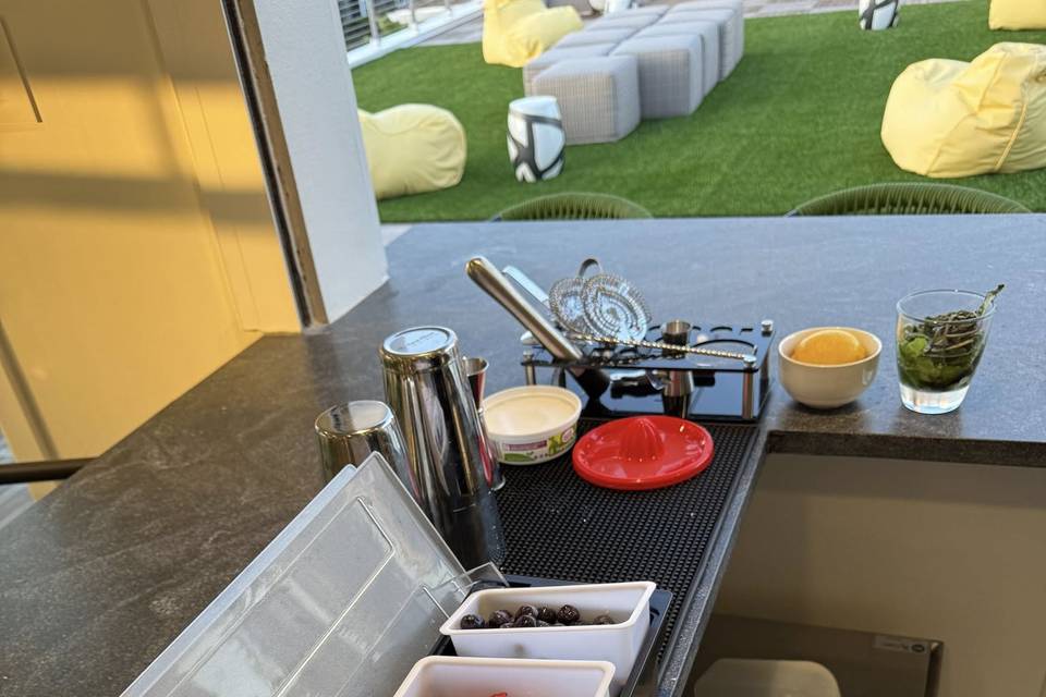 Cacciatoire Catering: A Flomade Table Company