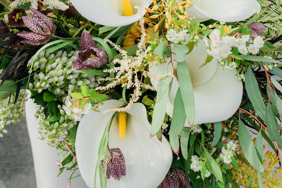 Garden themed wedding centerpiece - royal bee florals and events