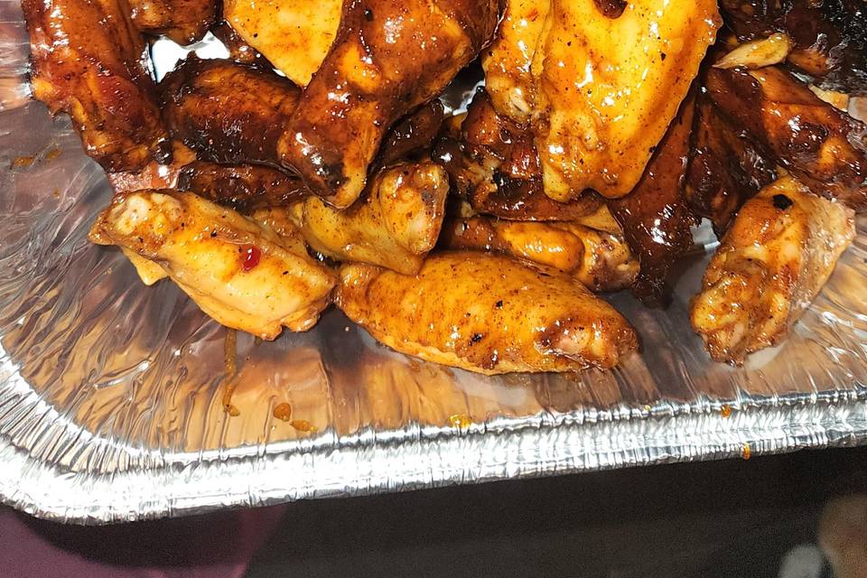 BBQ and sweet Chilli wings