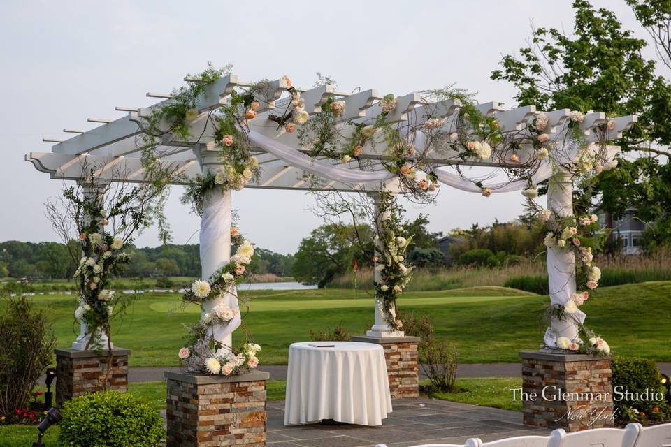 Outdoor Ceremony