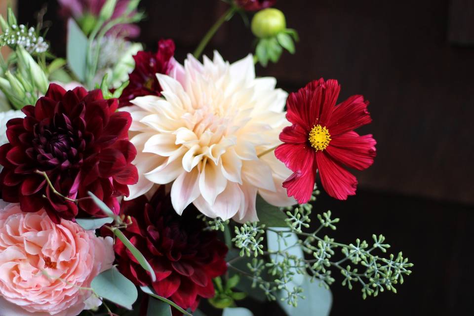 Blush and marsala bouquet