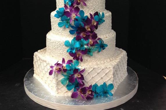 Blue and purple wedding cake