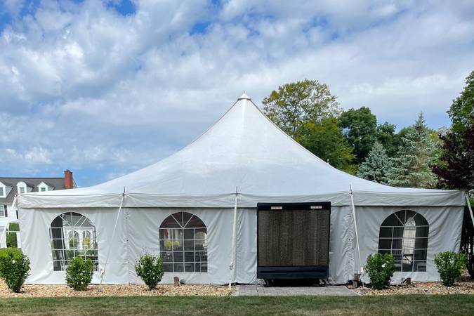 40' wide pole tent