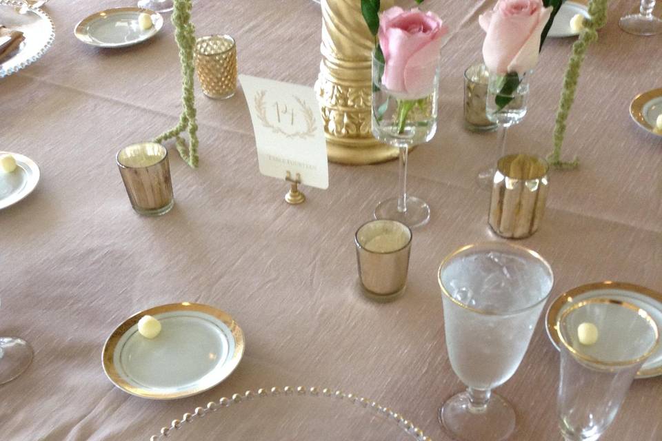 Graceful table decor