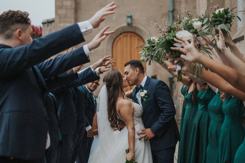 Bridal tunnel