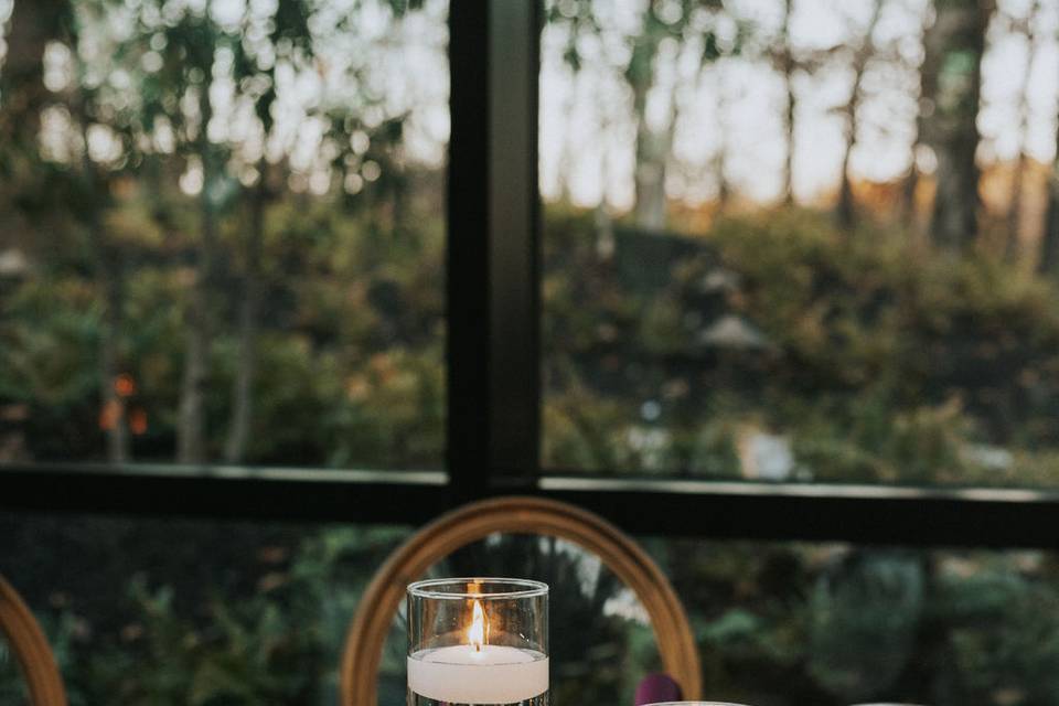 Table Decor Nichols Heir
