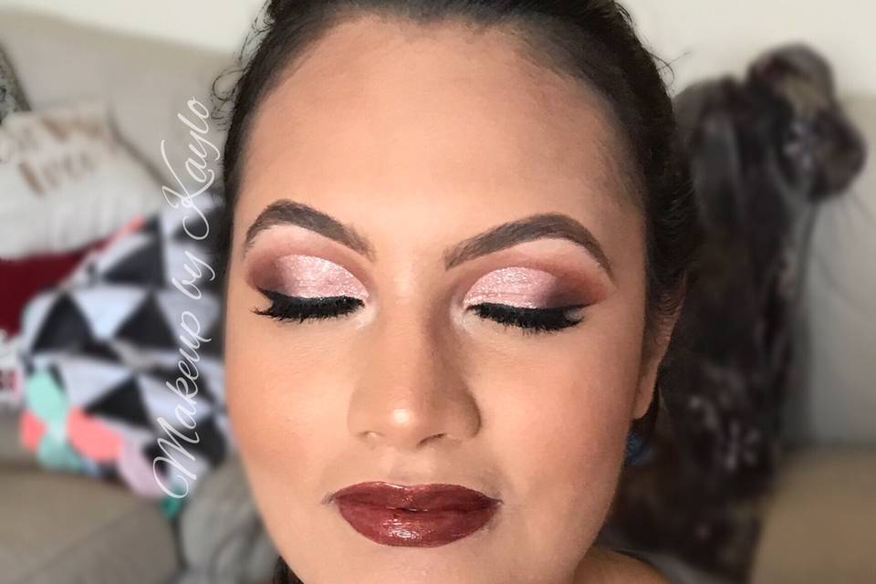 Evening cut crease