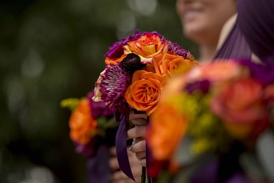 Photo Courtesy of Spiering Photography (www.spieringphotography.com). Venue: Shenandoah Valley Golf Course. Ceremony Flowers by Love Flowers Shenandoah.