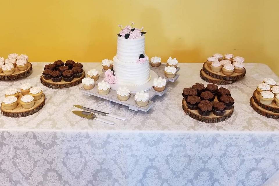 Wedding sweet cupcakes