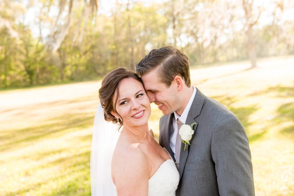 Couple embracing - Matt Whytsell Photography