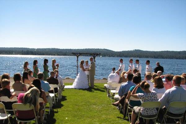 Wedding ceremony in McCall ID.