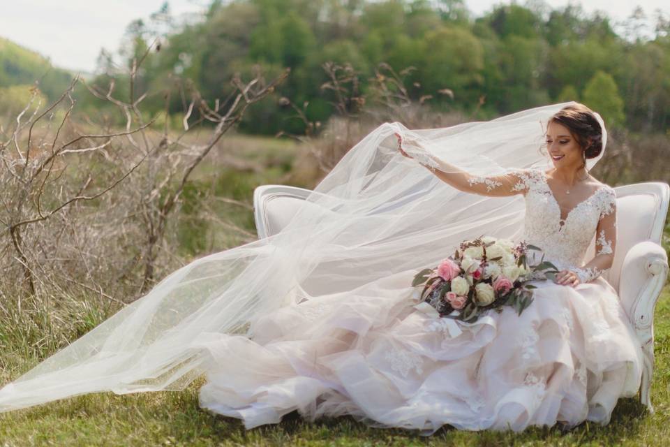 Beautiful bridal photoshoot