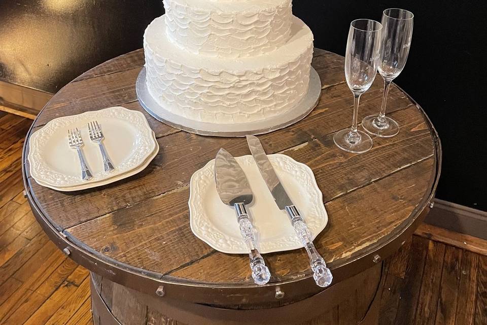 Wedding Cake - Vintage