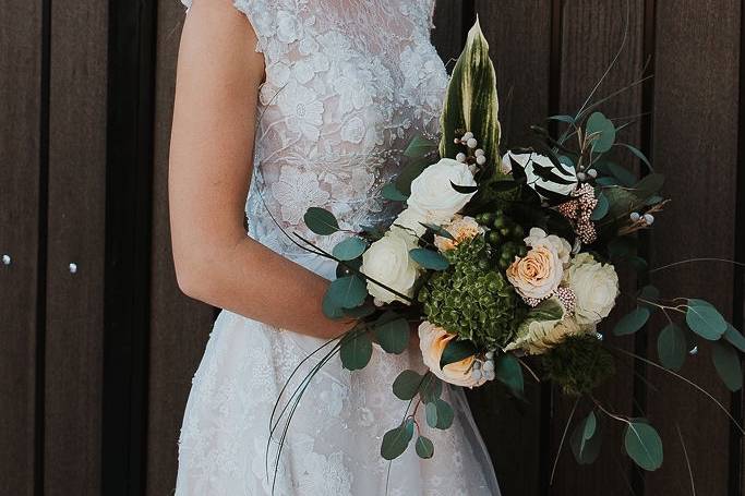 Bride with a beautiful bouquet