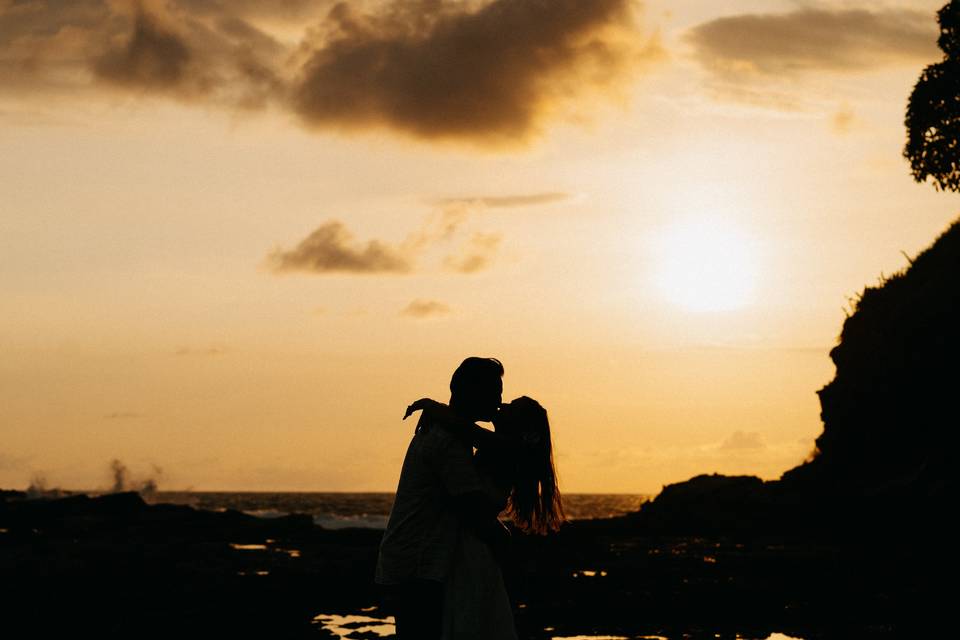 Beach elopement in nosara