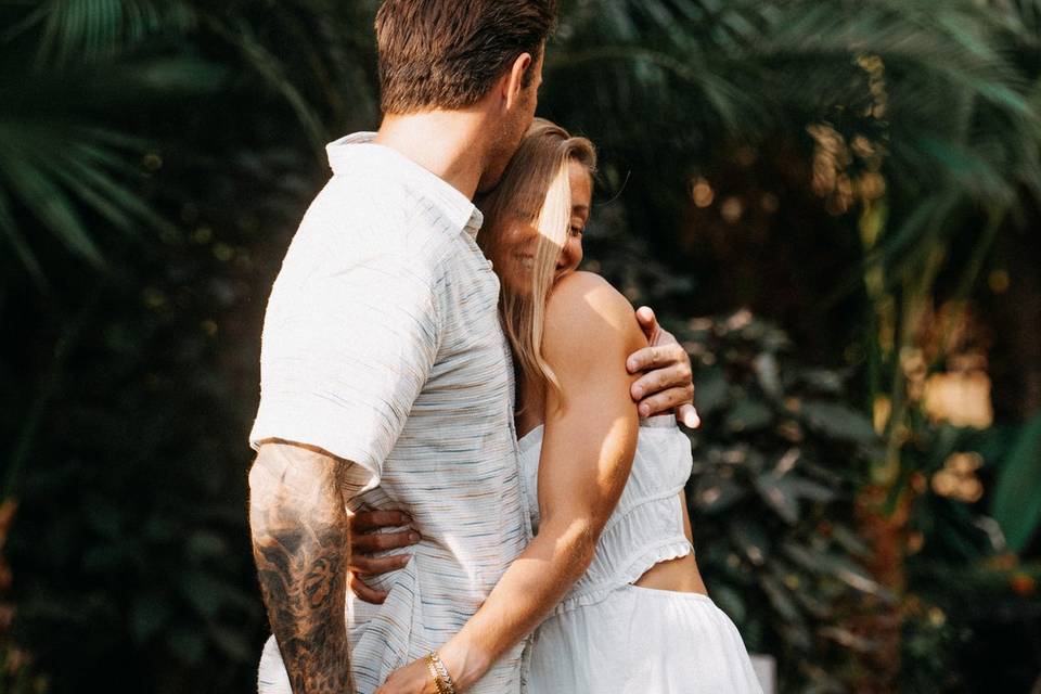 Beach elopement in nosara