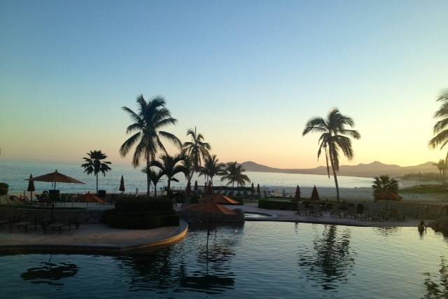 Uniglobe McIntosh Travel