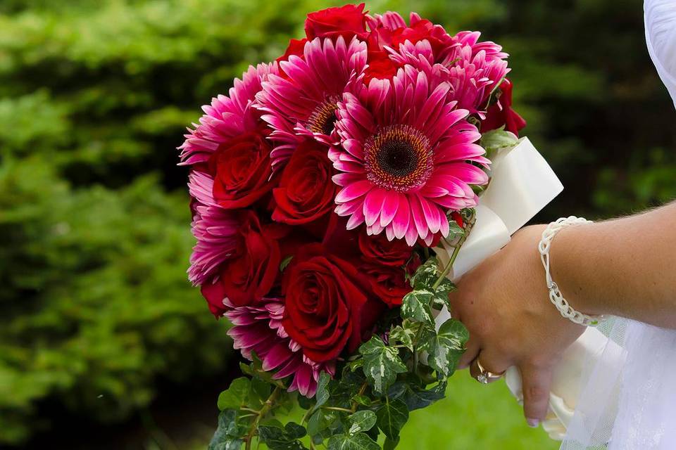 A vibrant bouquet - Rob Rivera Photography