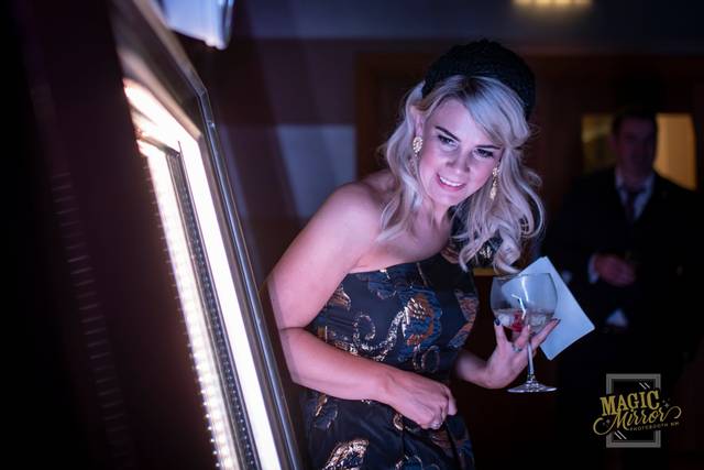 Magic Smile with our Mirror