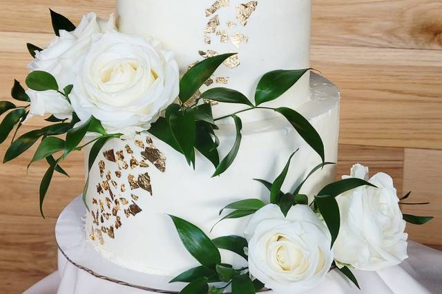 Wild Thistle Cake Design | Stonehaven | Bespoke Cake Designer