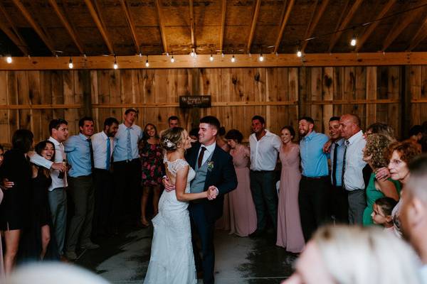 Barn wedding dance