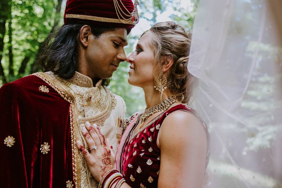 Amanda & Dhruv