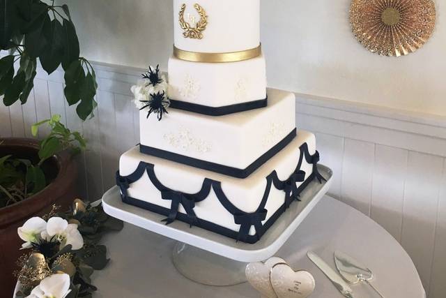Branching Out Cakes