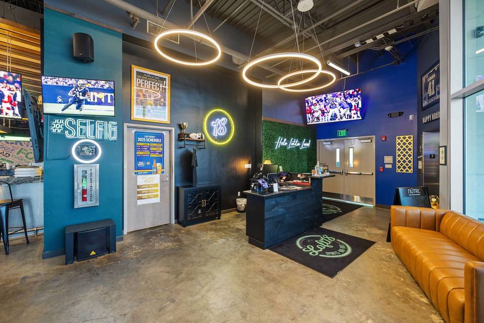 LOFT18