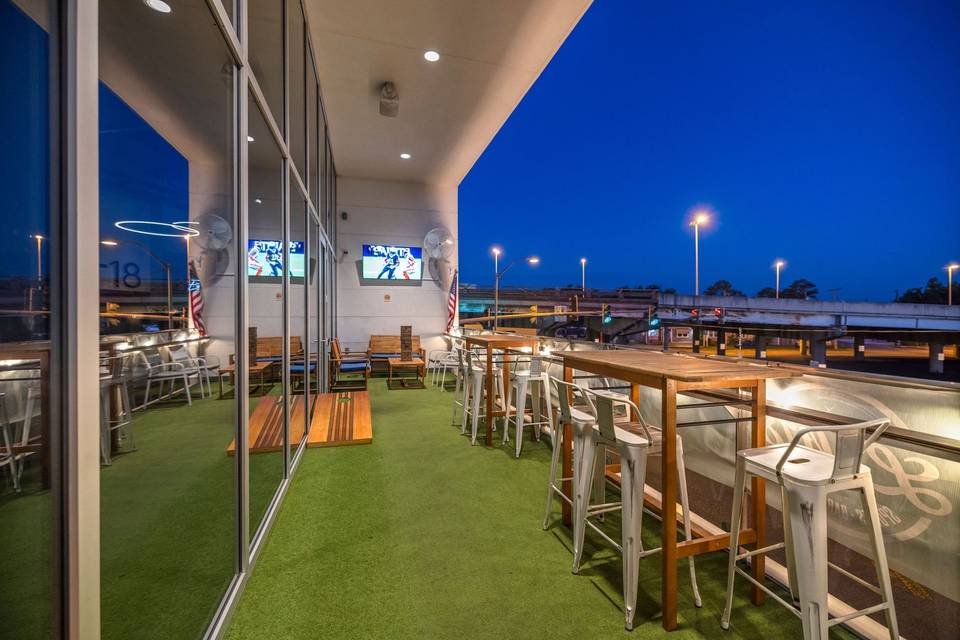 LOFT18