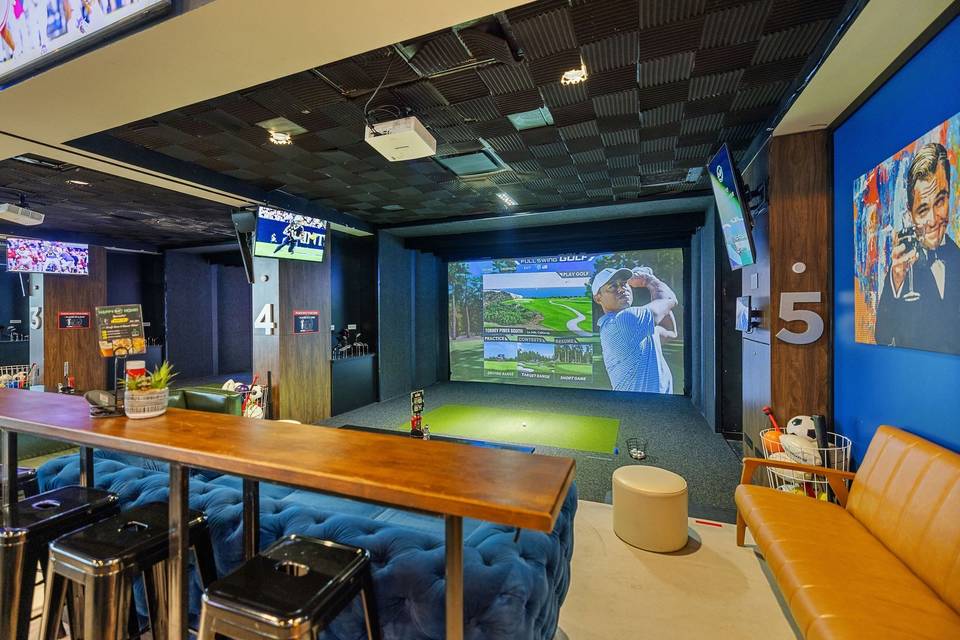 LOFT18