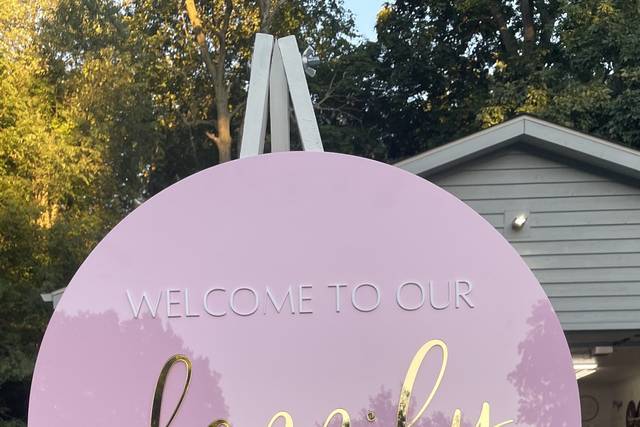 Welcome Sign
