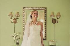 Erin Foster DudleyModern Trousseau 