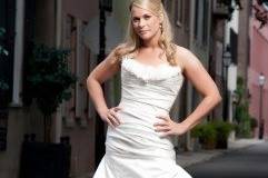 Lauren Blizzard RicciardoneModern Trousseau 