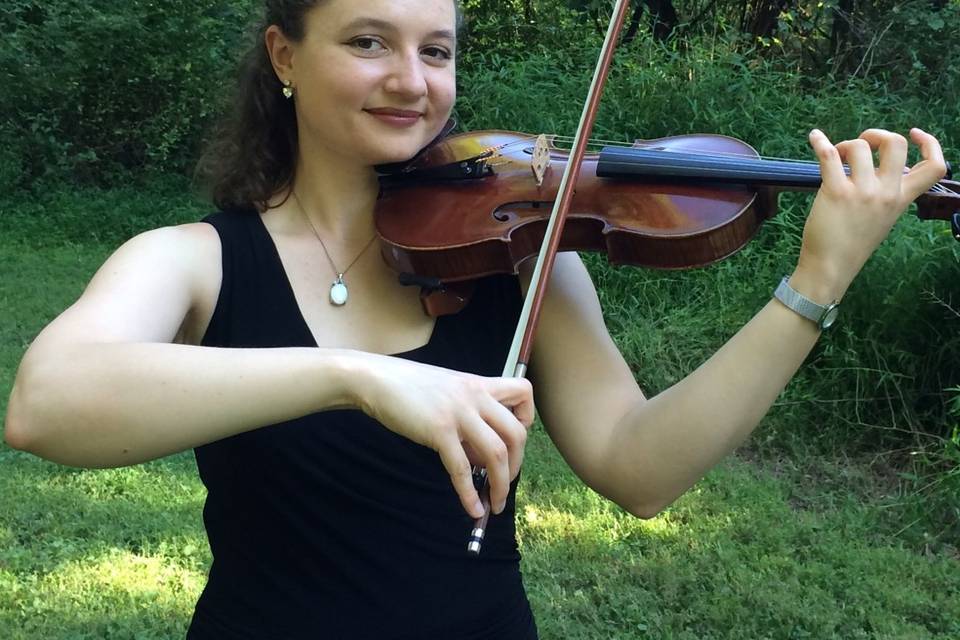 Alyssa McGarvey Violinist