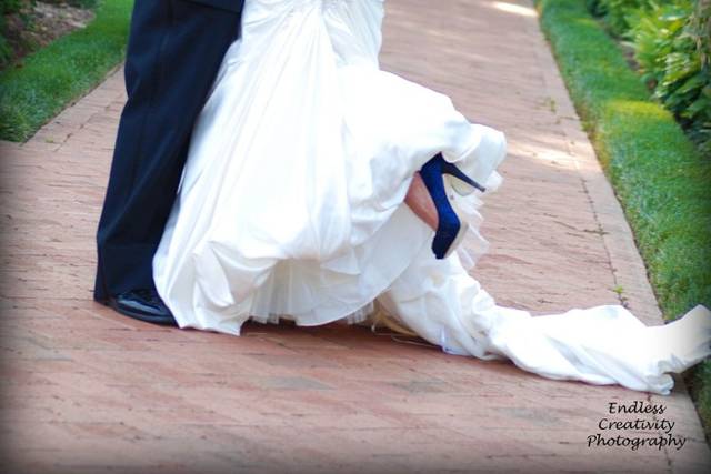 In love - Endless Creativity photography by: Melinda Bernard
