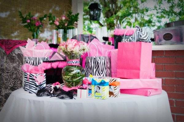 CHIC AND SLEEK EVENTS