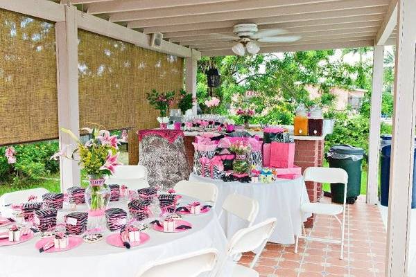 CHIC AND SLEEK EVENTS