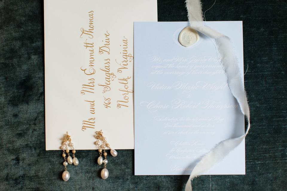 Classic and simple invitation with gold calligraphy