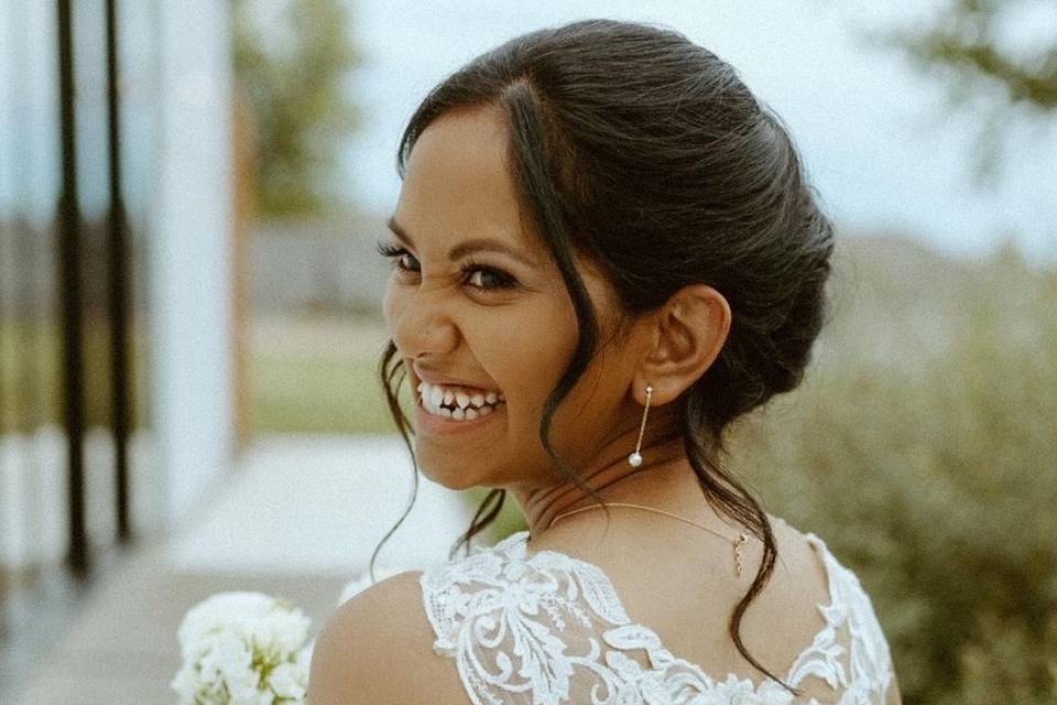 Bridal hair & Makeup