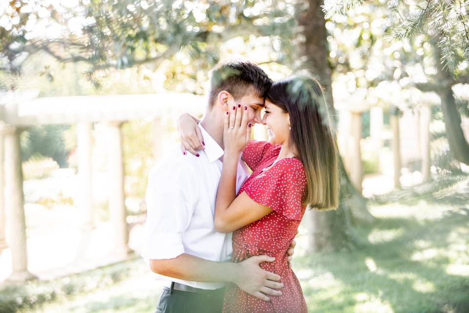 Couple's romantic portrait - Black Pepper Photography