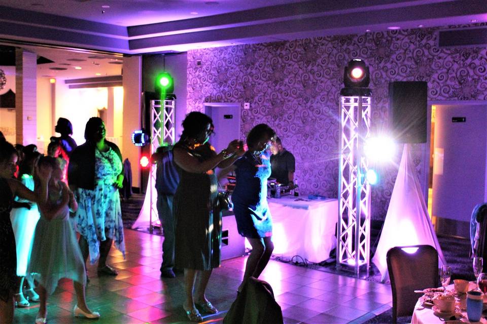 On The Move Entertainment