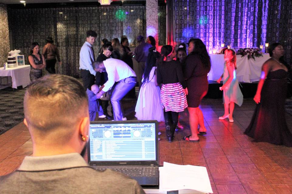 On The Move Entertainment
