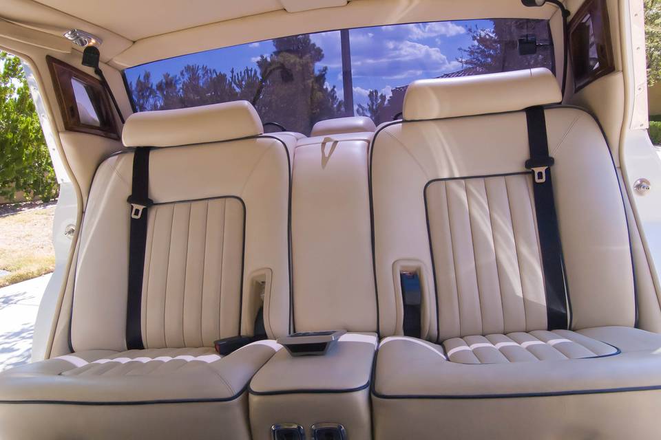 Rolls Royce Dawn Rental Las Vegas  Rent a Rolls Royce in Vegas  24 Hours